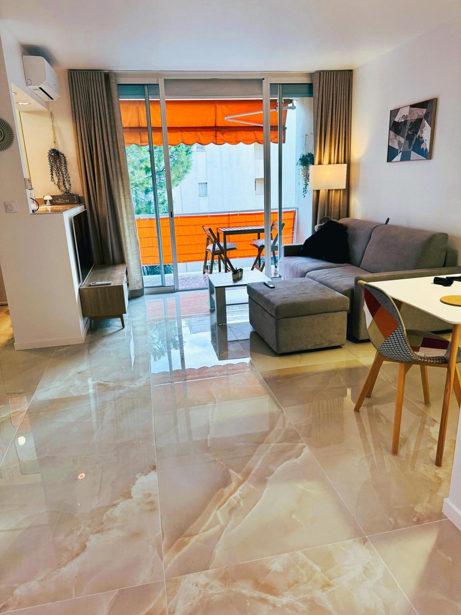 Studio Climatise 600M De La Plage Cagnes-sur-Mer Bagian luar foto