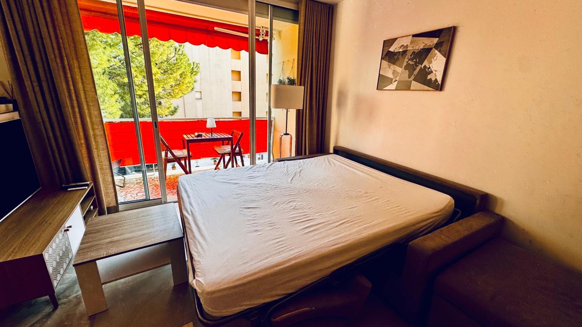 Studio Climatise 600M De La Plage Cagnes-sur-Mer Bagian luar foto