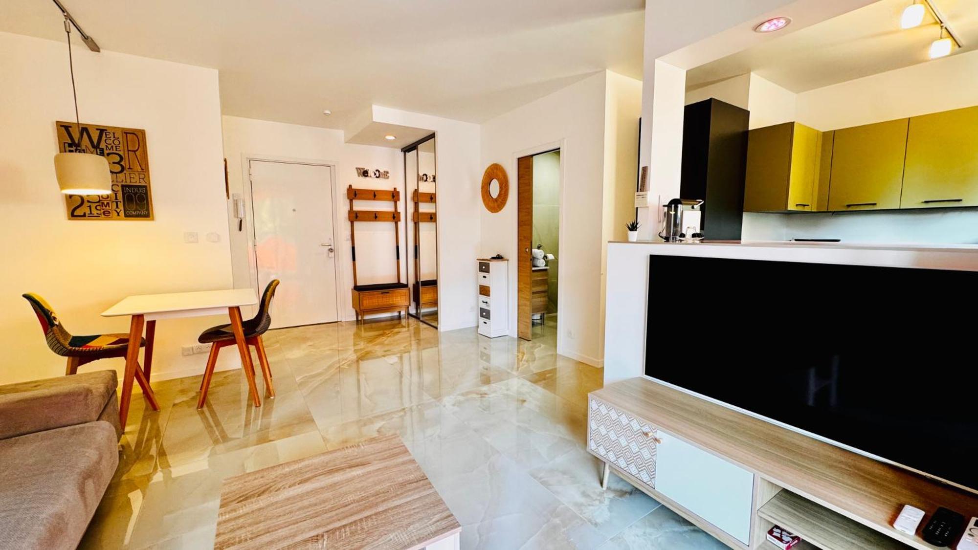 Studio Climatise 600M De La Plage Cagnes-sur-Mer Bagian luar foto
